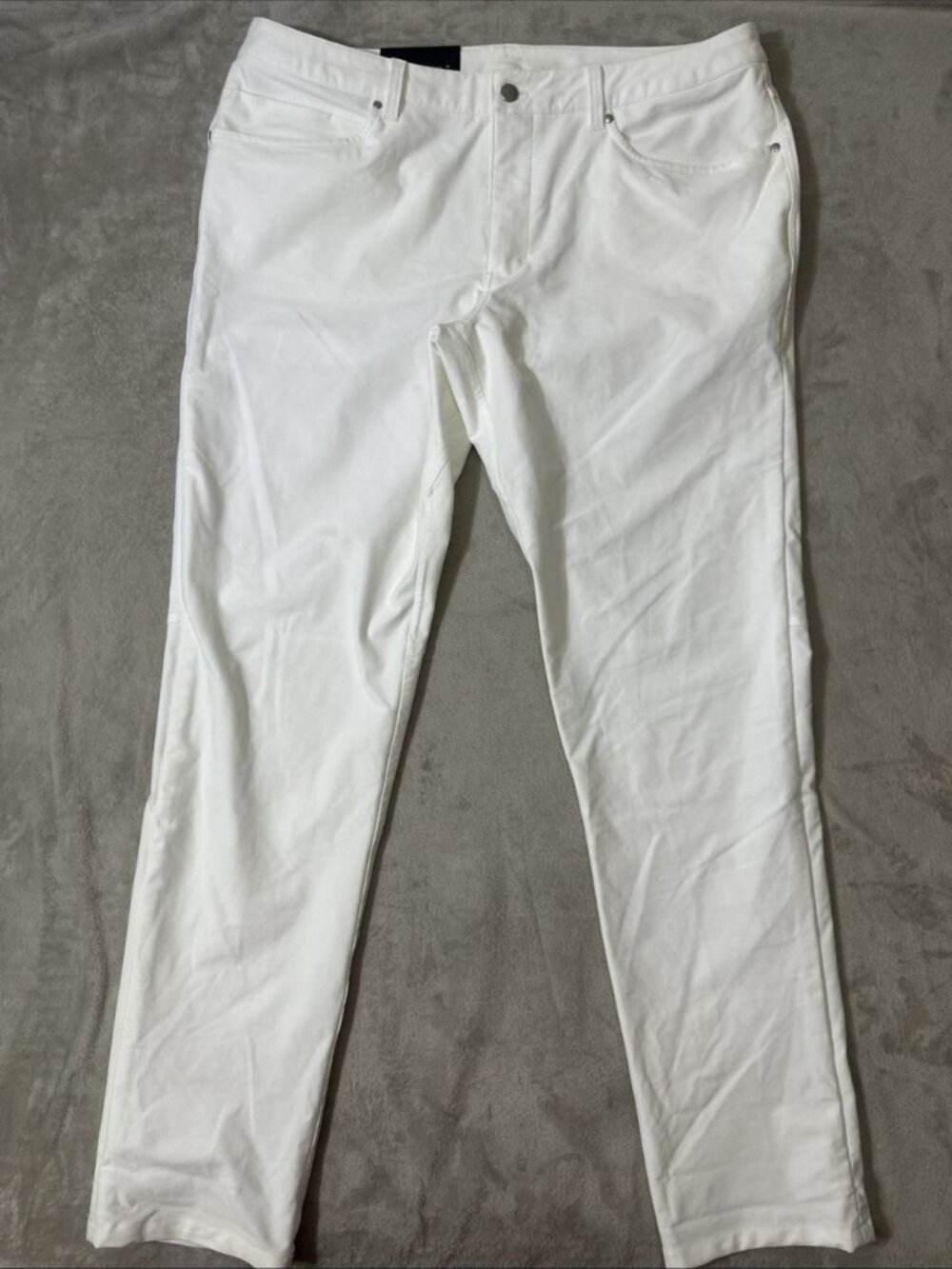 Lululemon ABC Classic Utilitech pants men’s white stretch casual golf 38x34 NWT